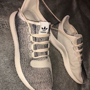 adidas tubular shoes